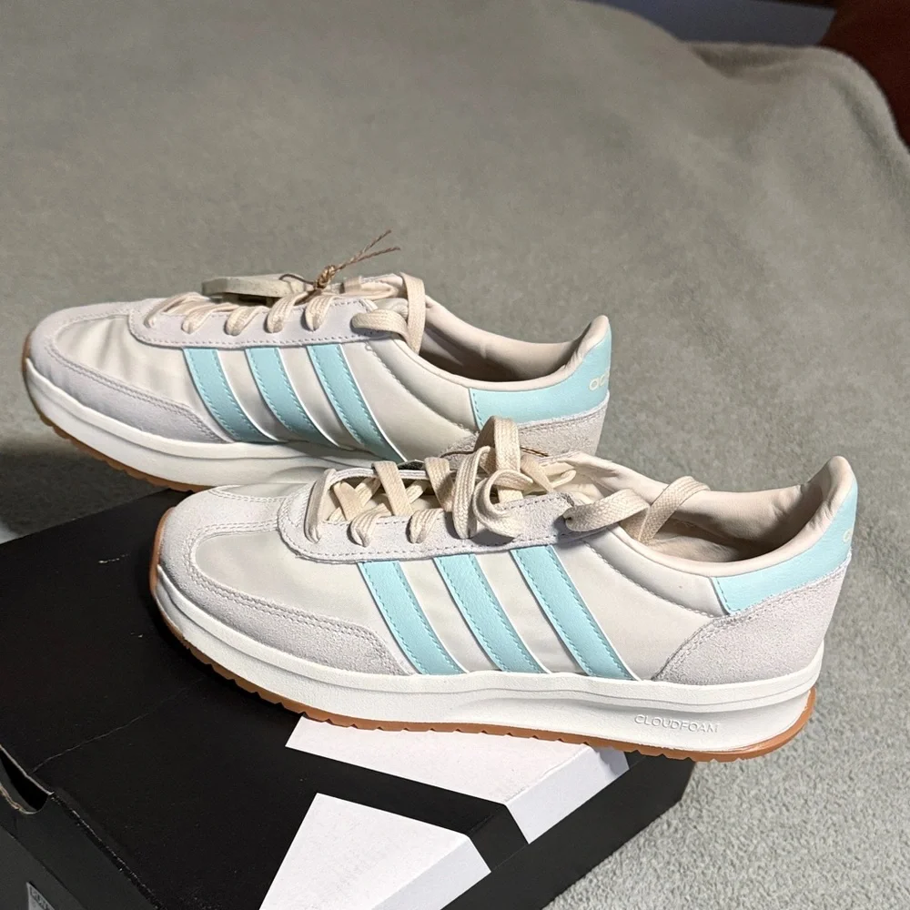 Adidas Women's Run 70’s 2.0 Semi Flash Aqua / Off White - Picture 8 of 10